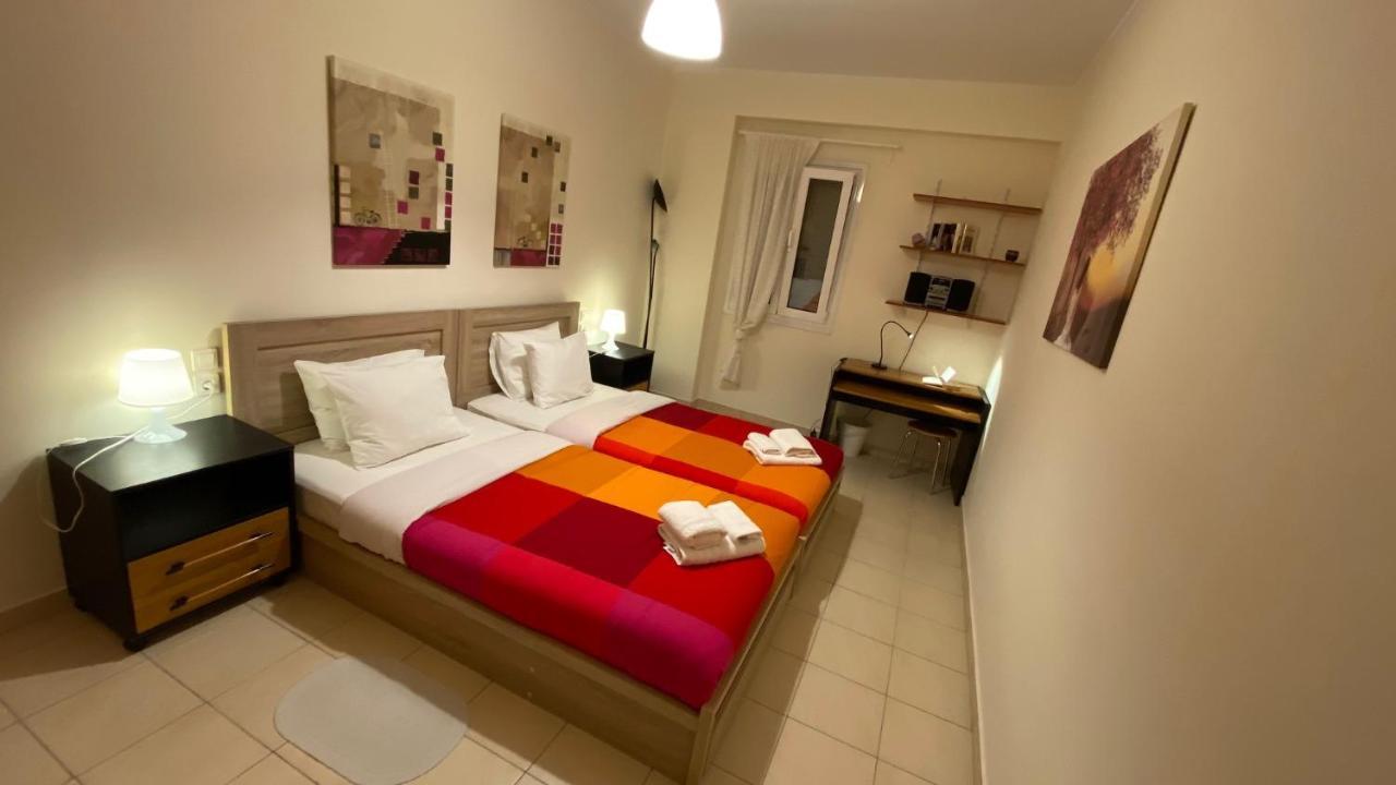 Patras Palm Tree Apartment Bagian luar foto