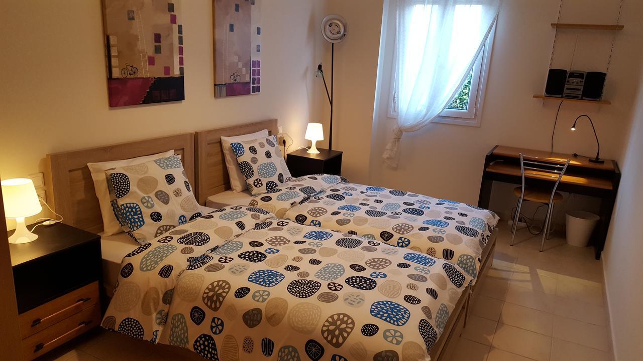 Patras Palm Tree Apartment Bagian luar foto